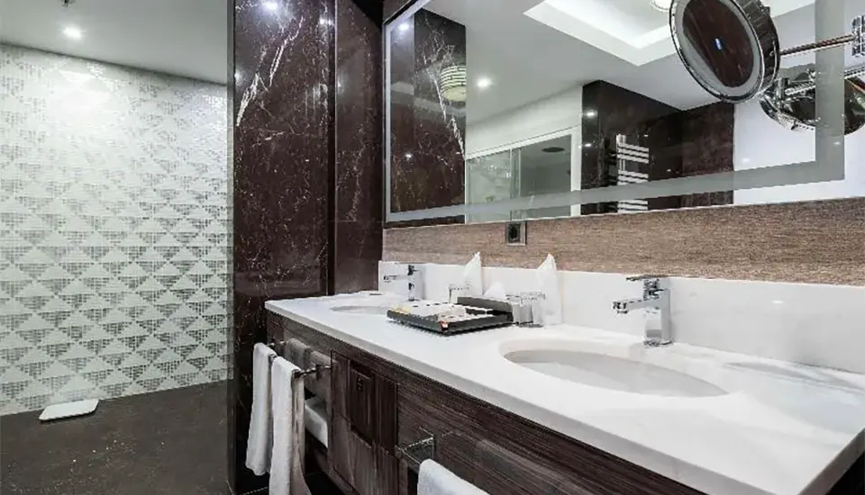 هتل رکسوس کراسنایا پولیانا سوچی